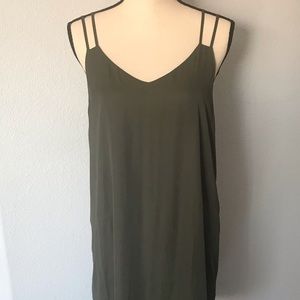 Kenneth Cole Slip Style Dress - Sz L -olive green